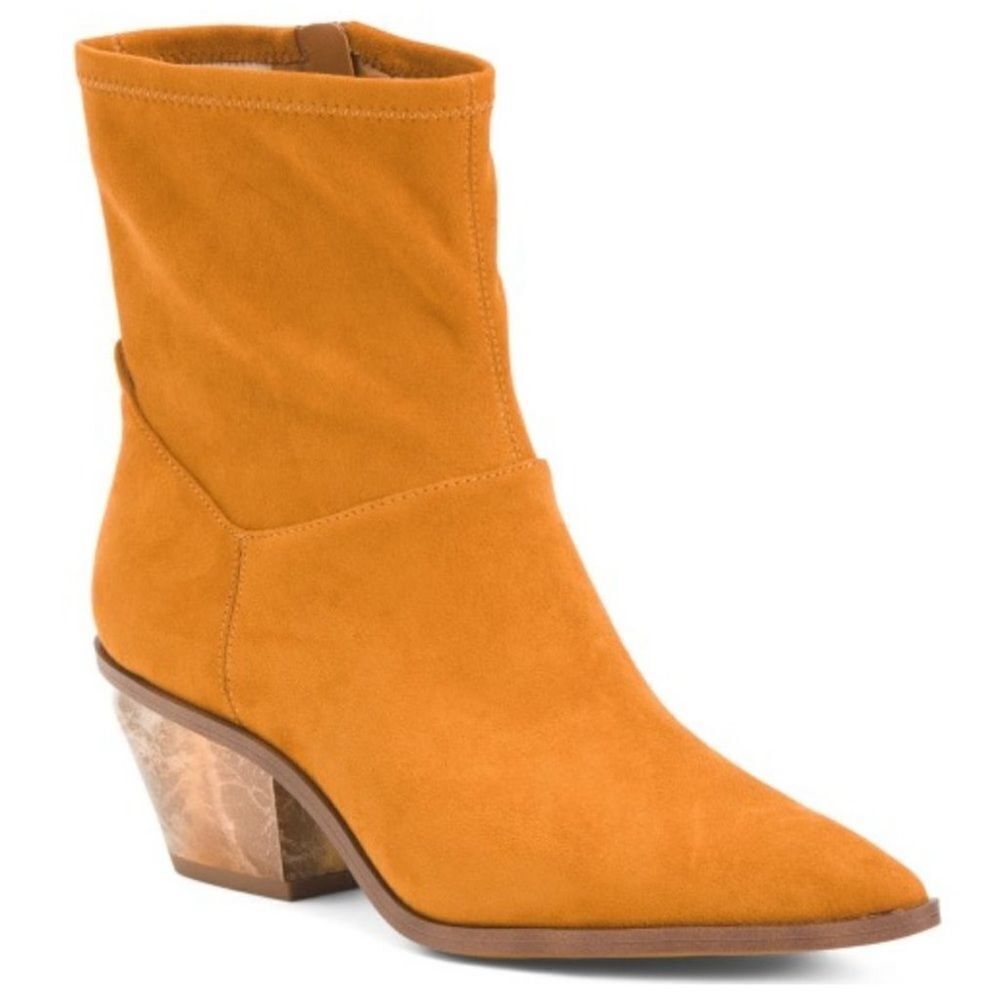 Franco Sarto Sammie Faux Suede Ankle Bootie in Whiskey Tan. Size 7. NWT!